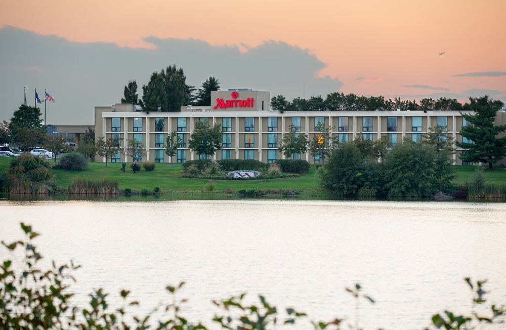 Washington Dulles Airport Marriott 3*
